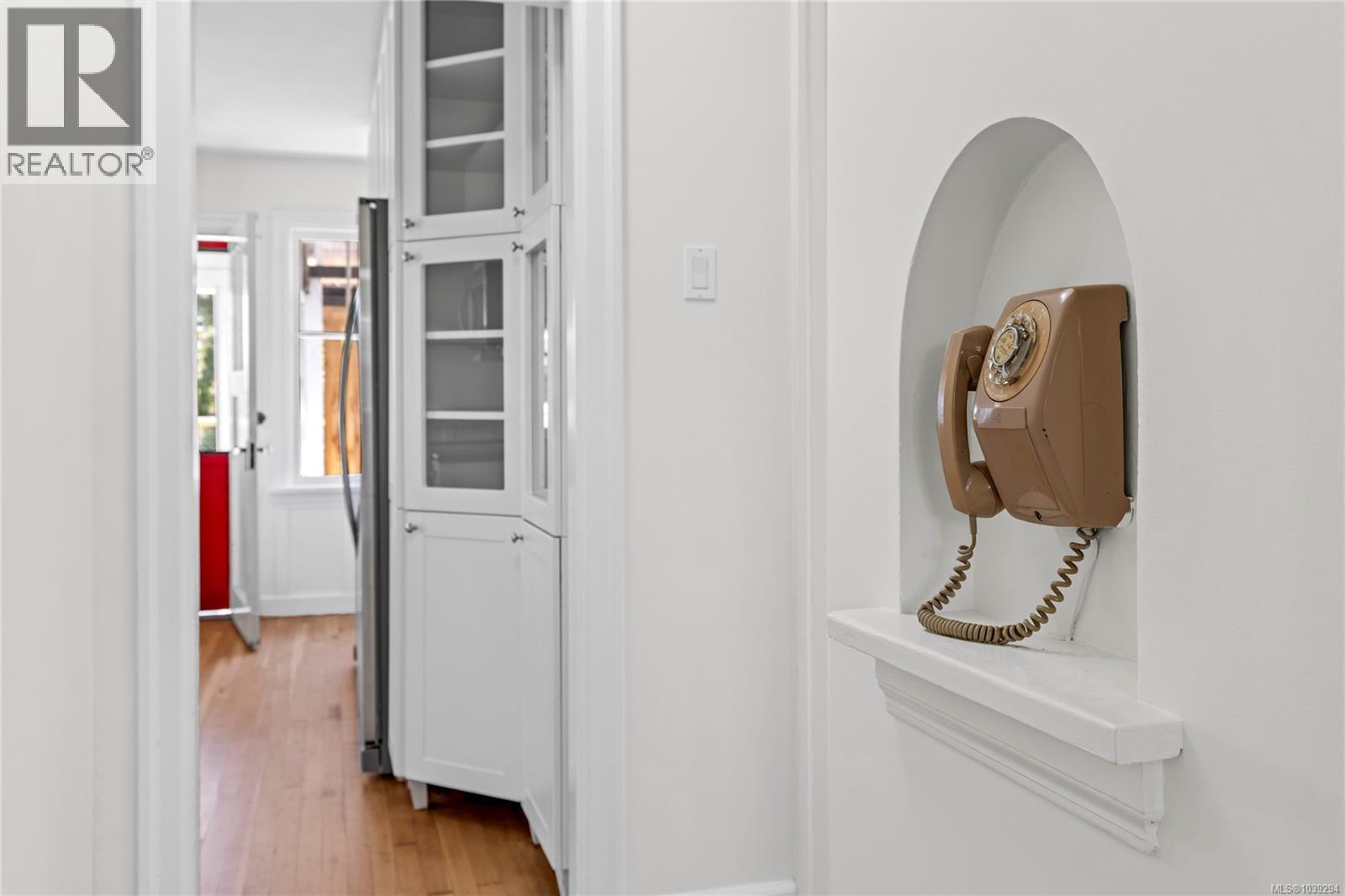 292 Machleary St - 18