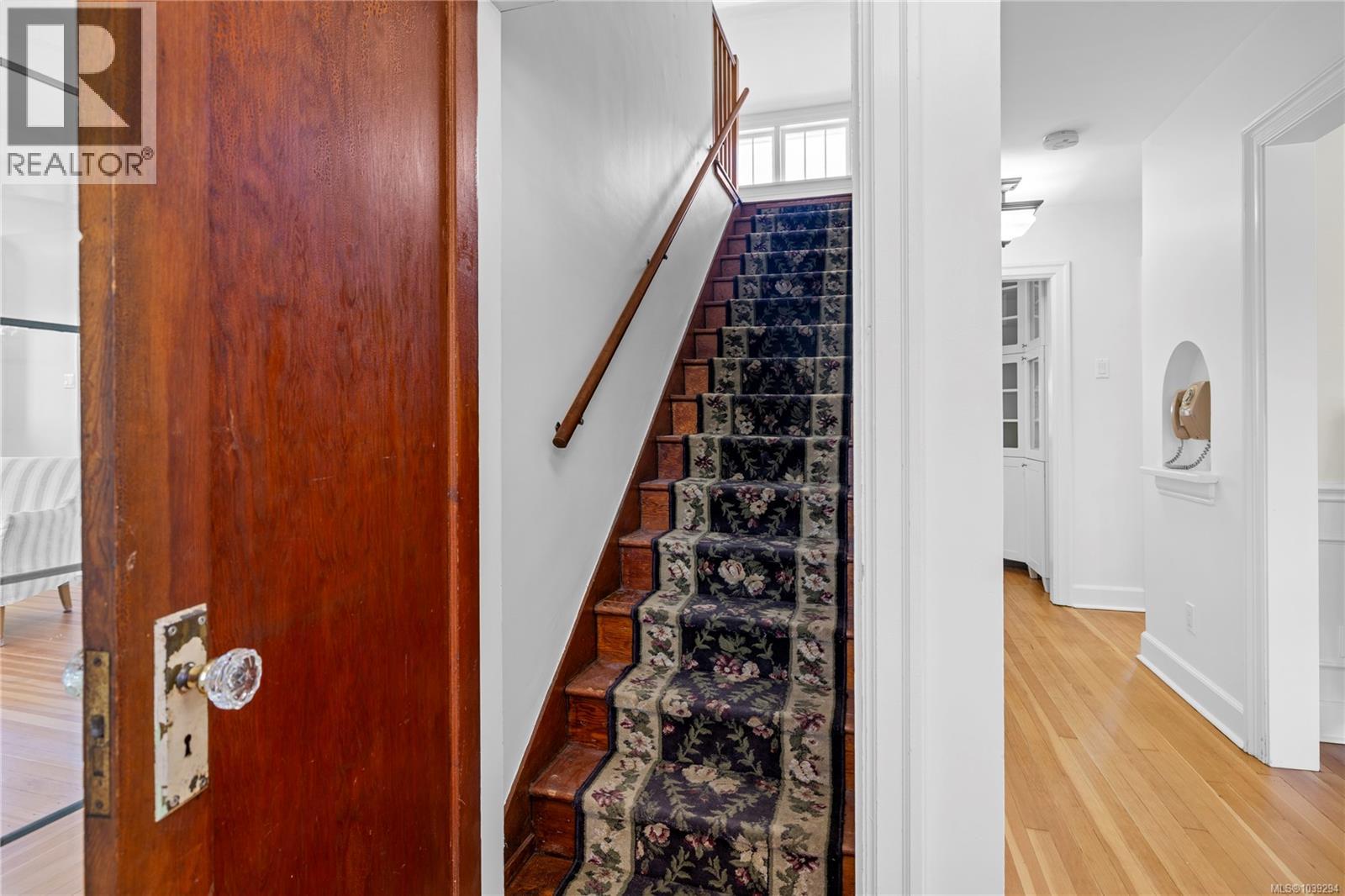 292 Machleary St - 23