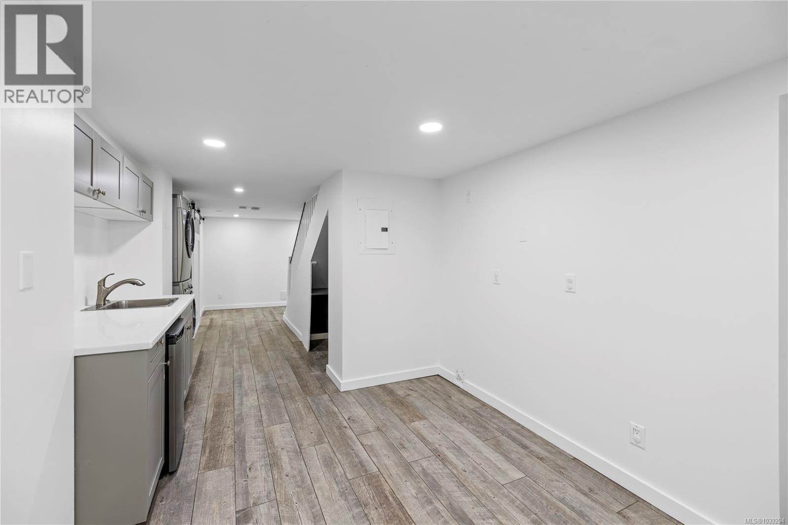 292 Machleary St - 40