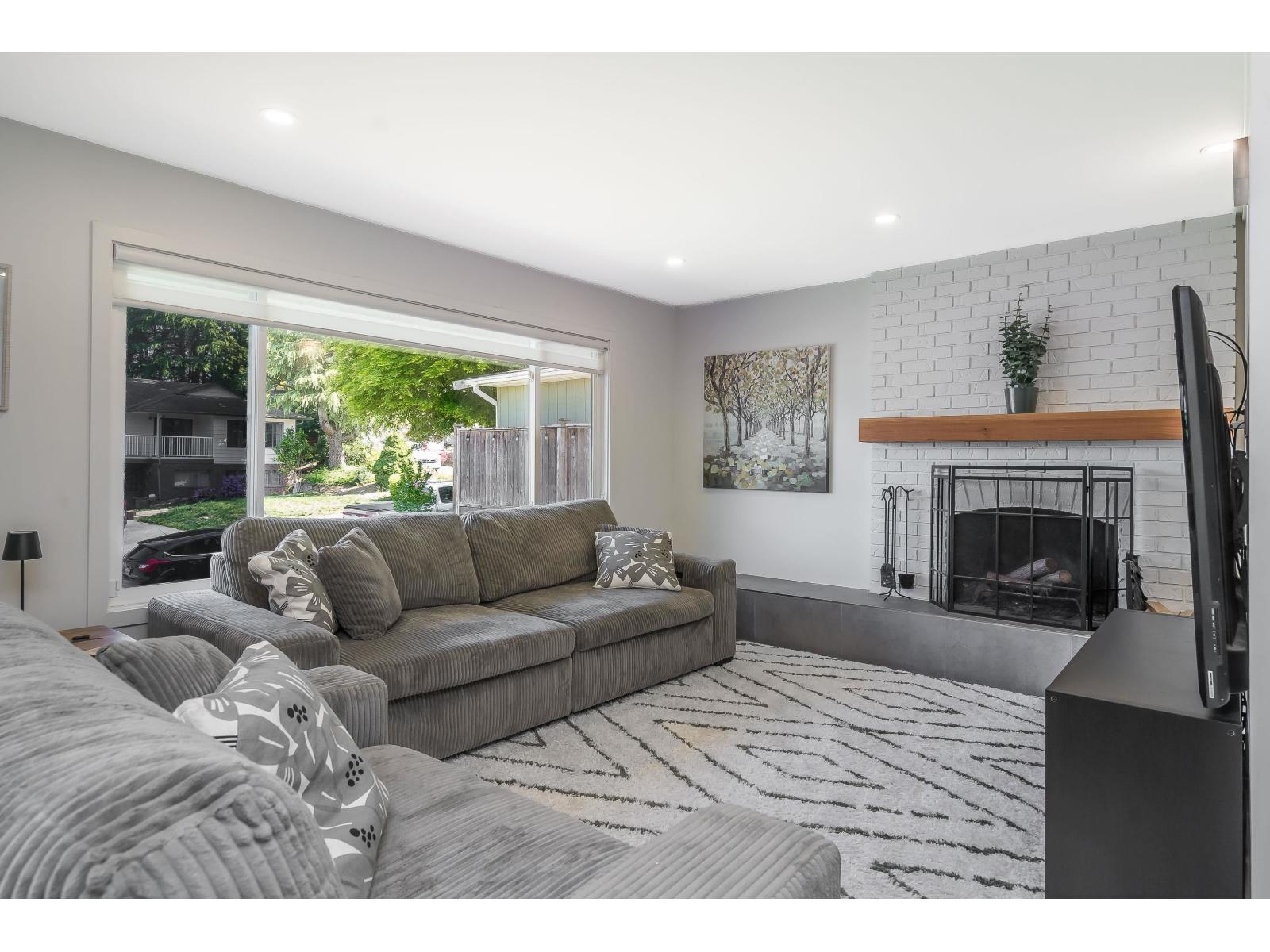 2331 ANORA DRIVE