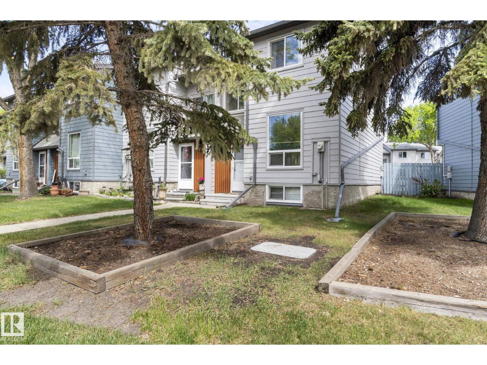3122 142 AV NW - 4