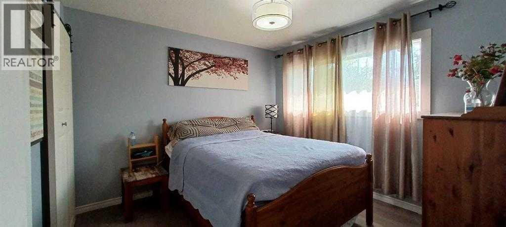 4710 Imperial Avenue - 10