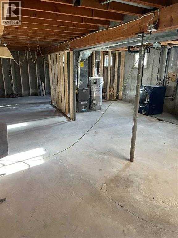 4710 Imperial Avenue - 29