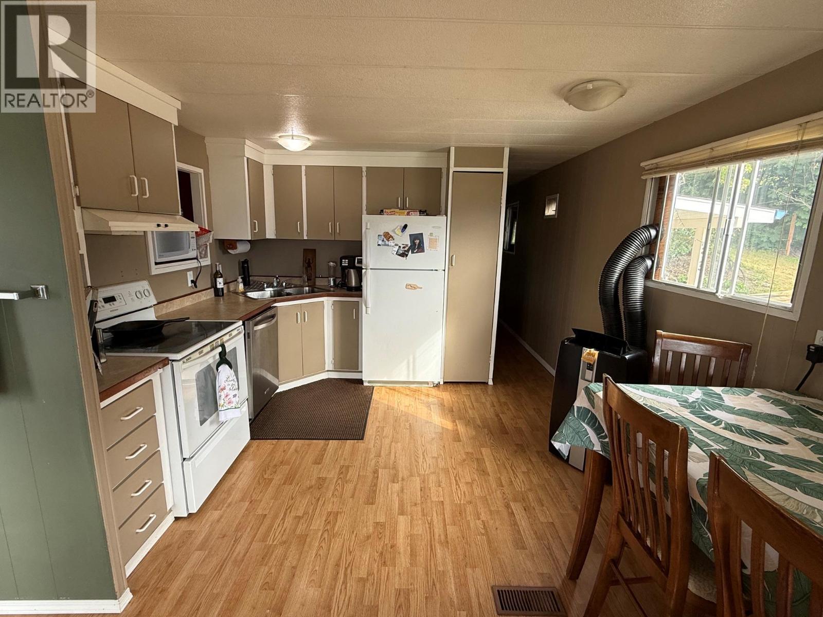 825 Mission Road - 15