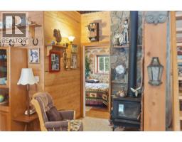 2534 Green Mountain Road, Penticton, BC V2A0E6 Photo 10