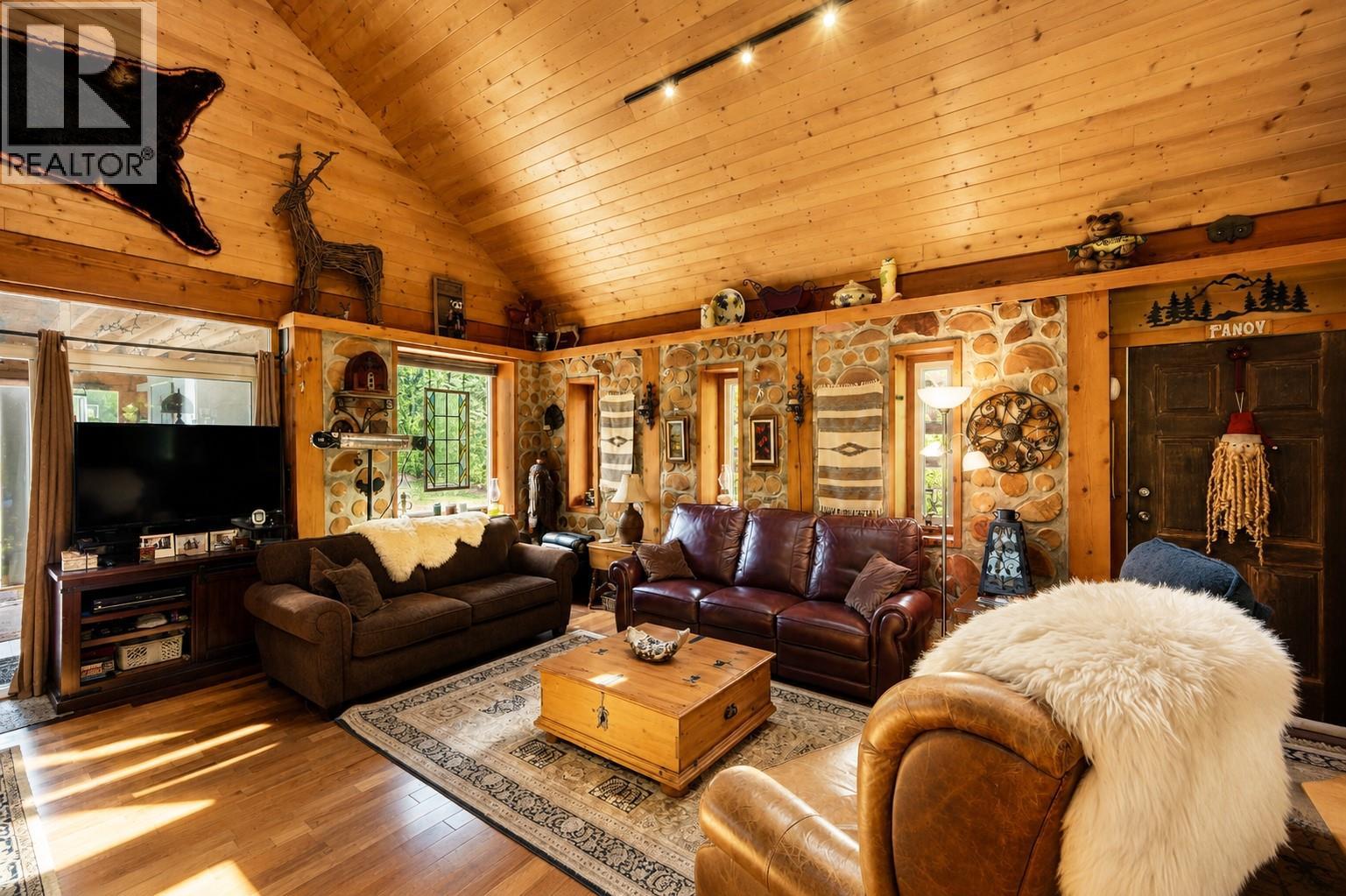 2534 Green Mountain Road, Penticton
