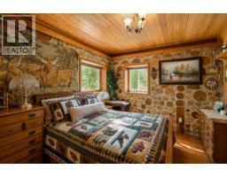 2534 Green Mountain Road, Penticton, BC V2A0E6 Photo 25