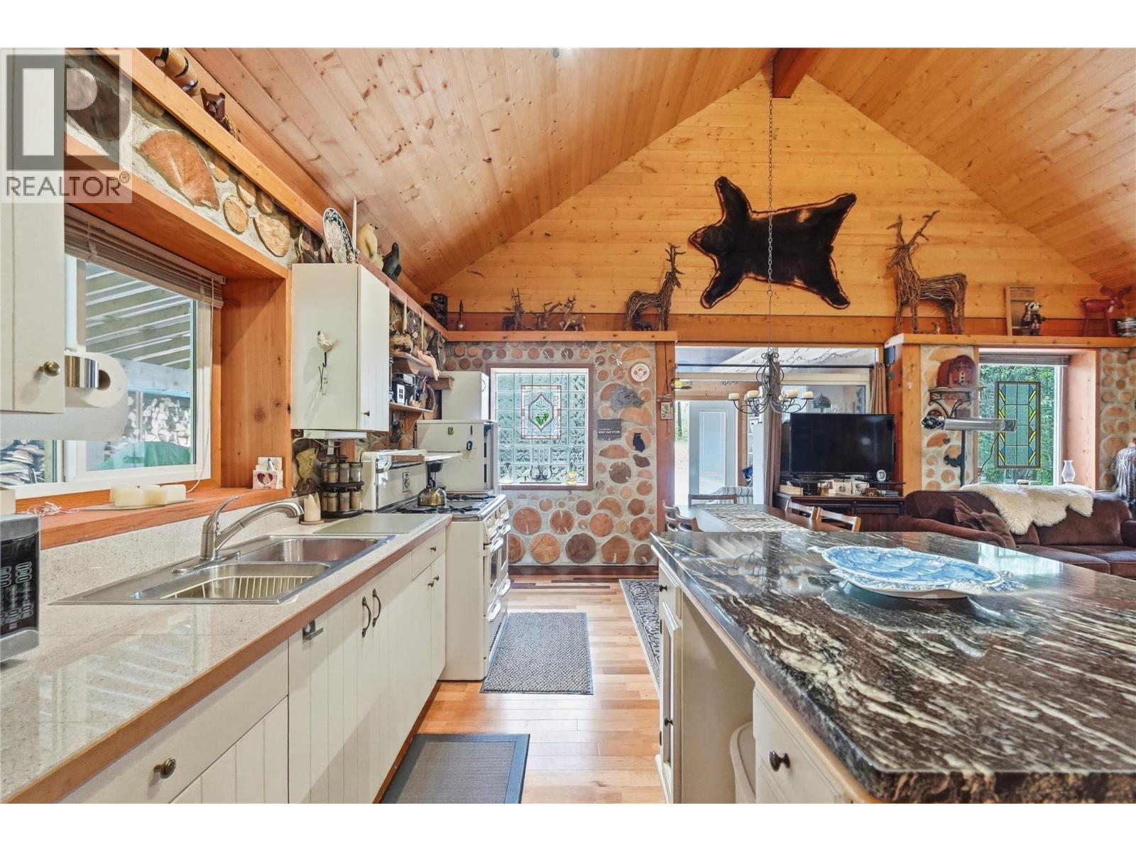 2534 Green Mountain Road, Penticton