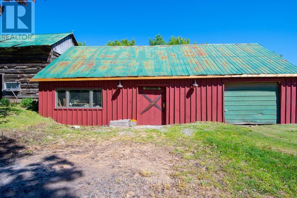 2279 PIGEON LAKE ROAD - 30