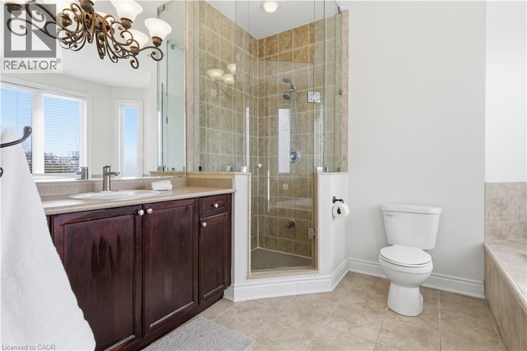 75 CHASE Crescent - 24