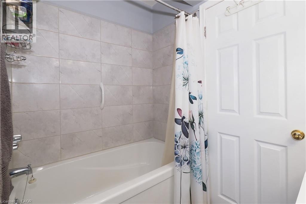 26 WOODHAVEN Road - 22