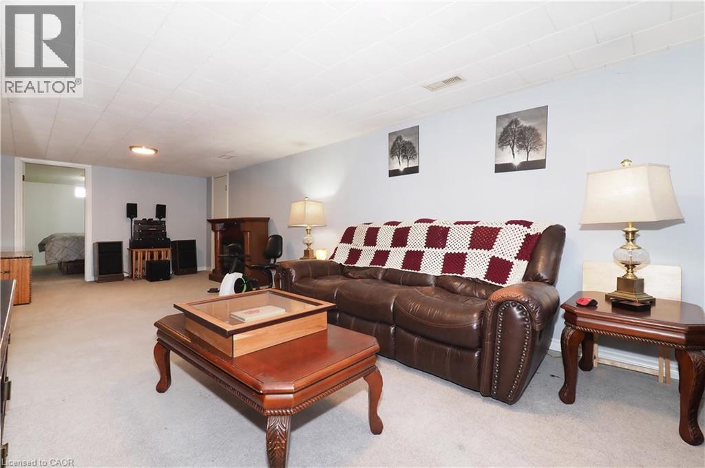 26 WOODHAVEN Road - 26