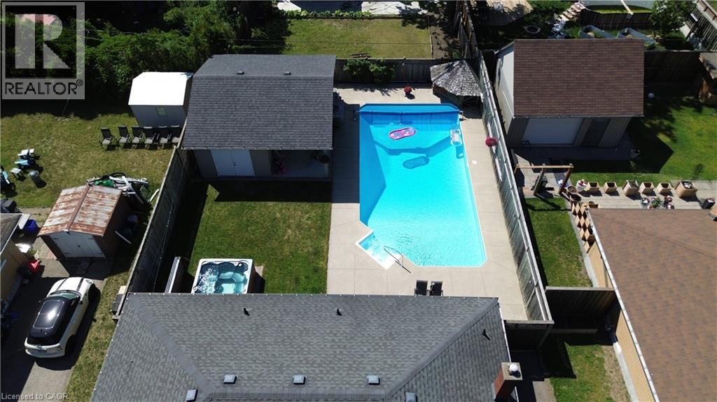 26 WOODHAVEN Road - 30