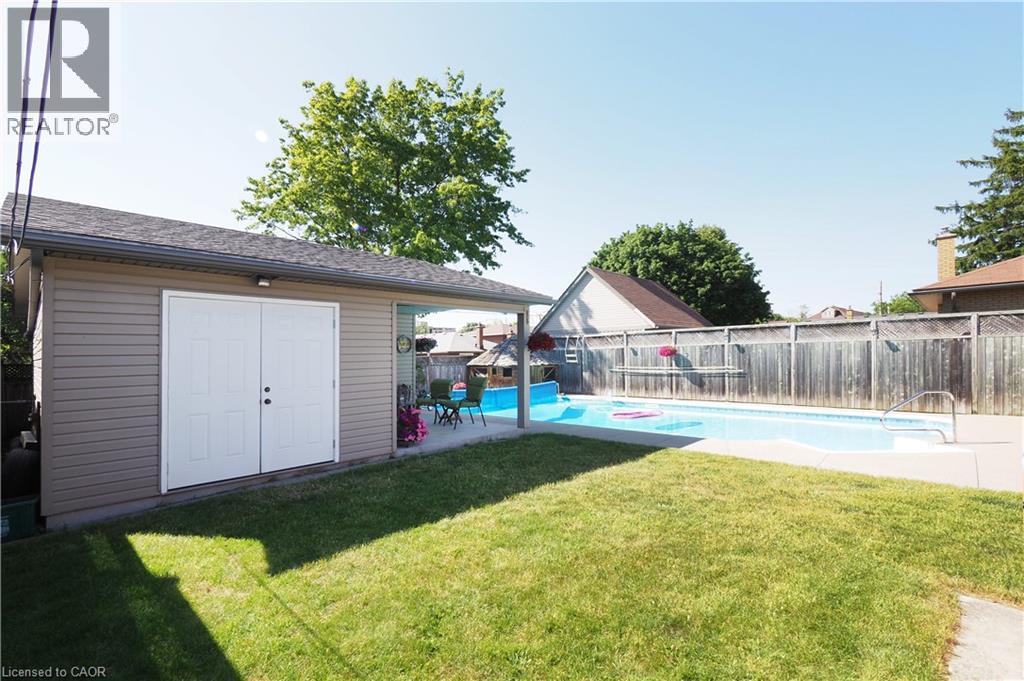 26 WOODHAVEN Road - 34
