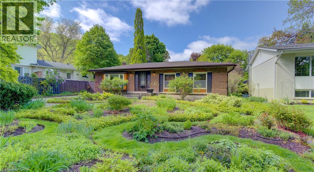 98 LONGWOOD Drive - 2