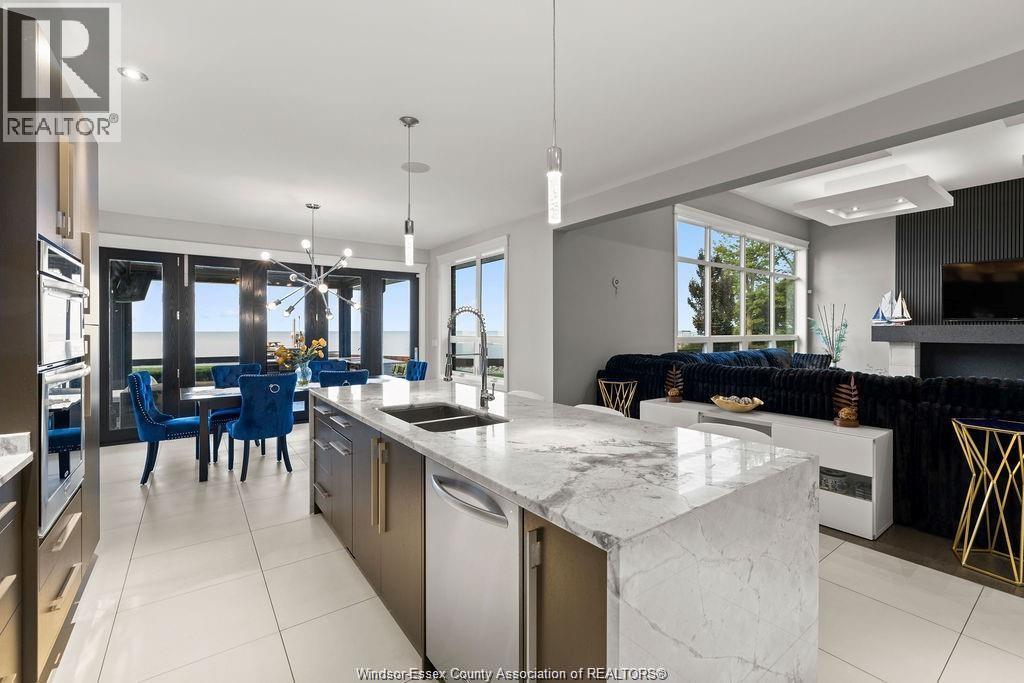 371 CHARRON BEACH - 12
