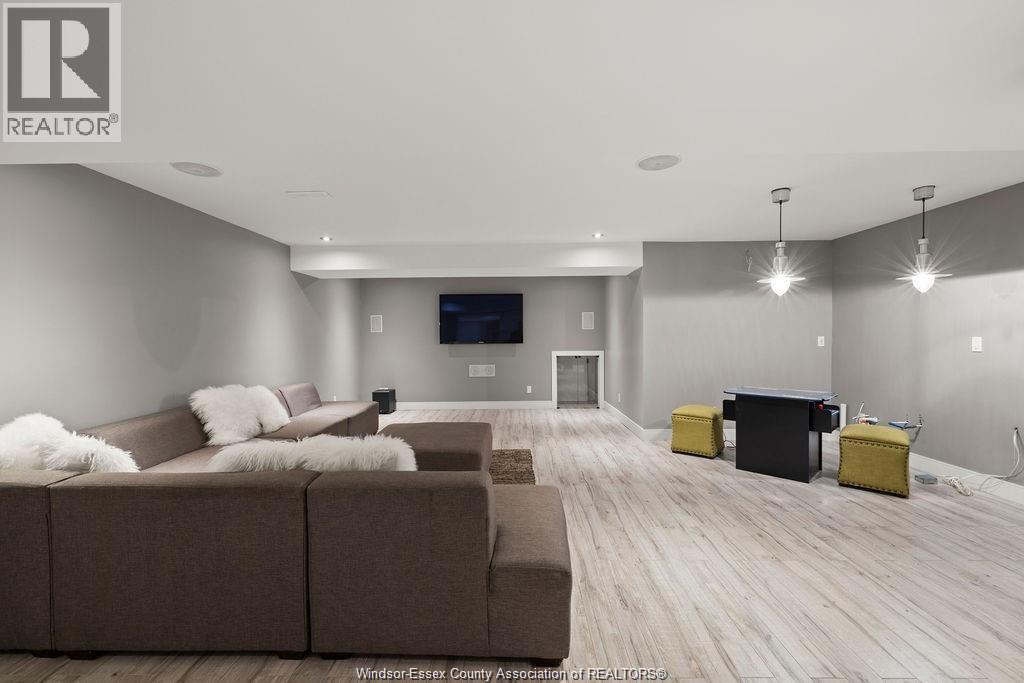 371 CHARRON BEACH - 36