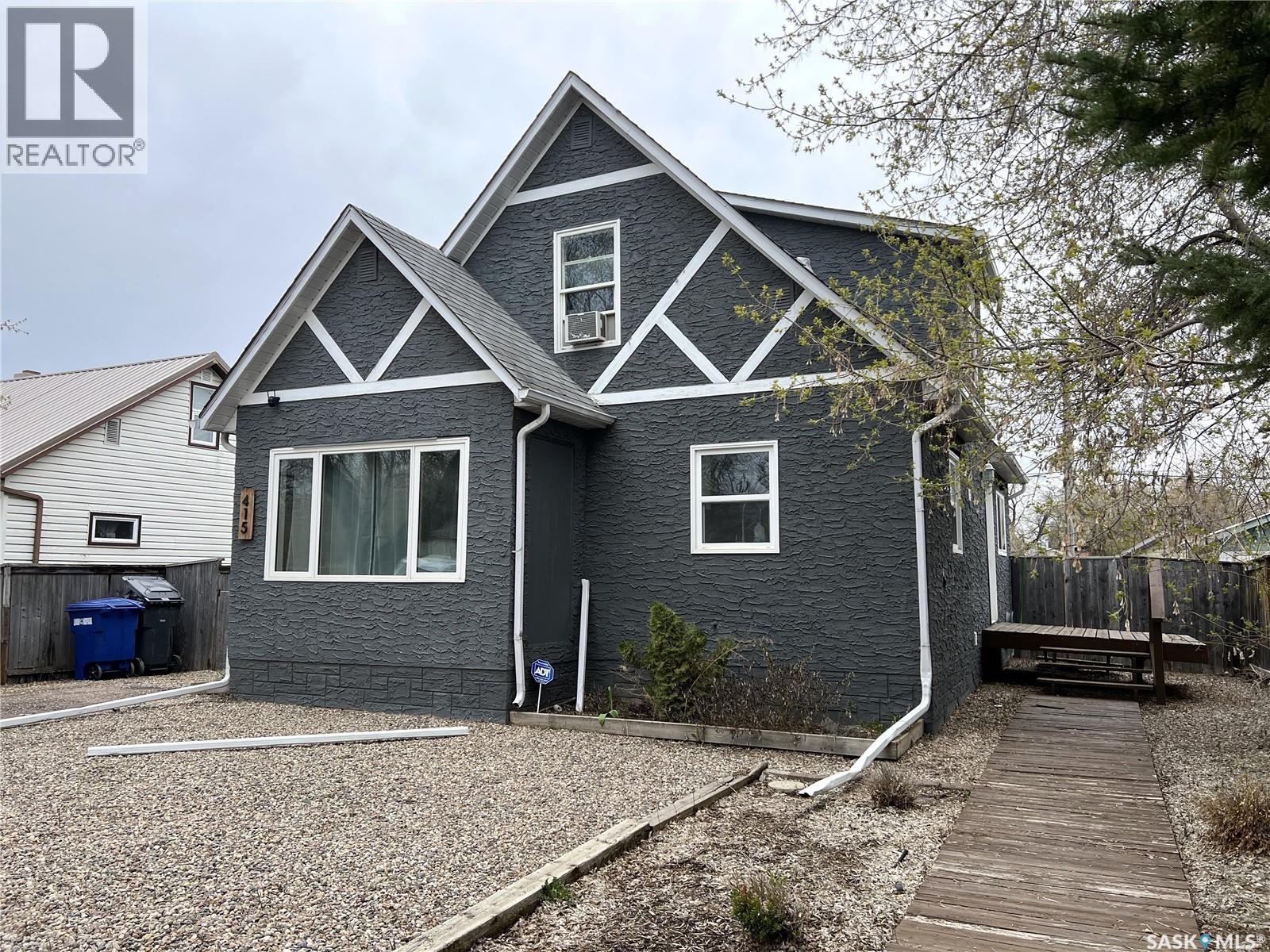 415 3rd STREET W - 21