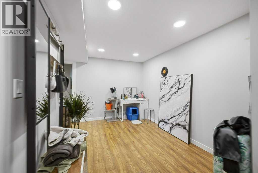 124 Martin Close - 26