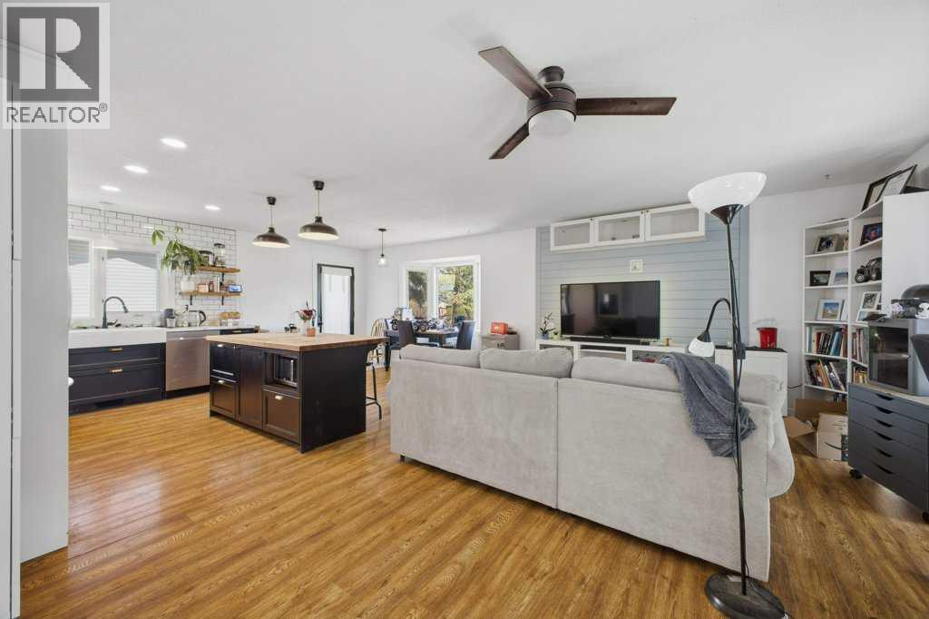 124 Martin Close - 8
