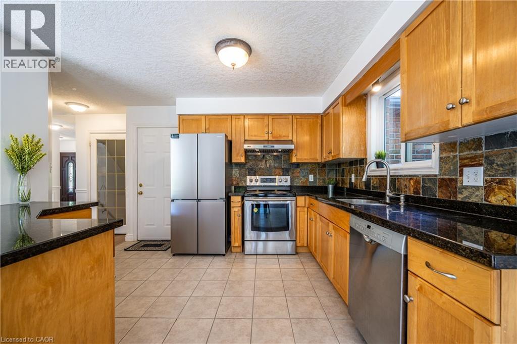 743 BUTTERNUT Avenue - 22
