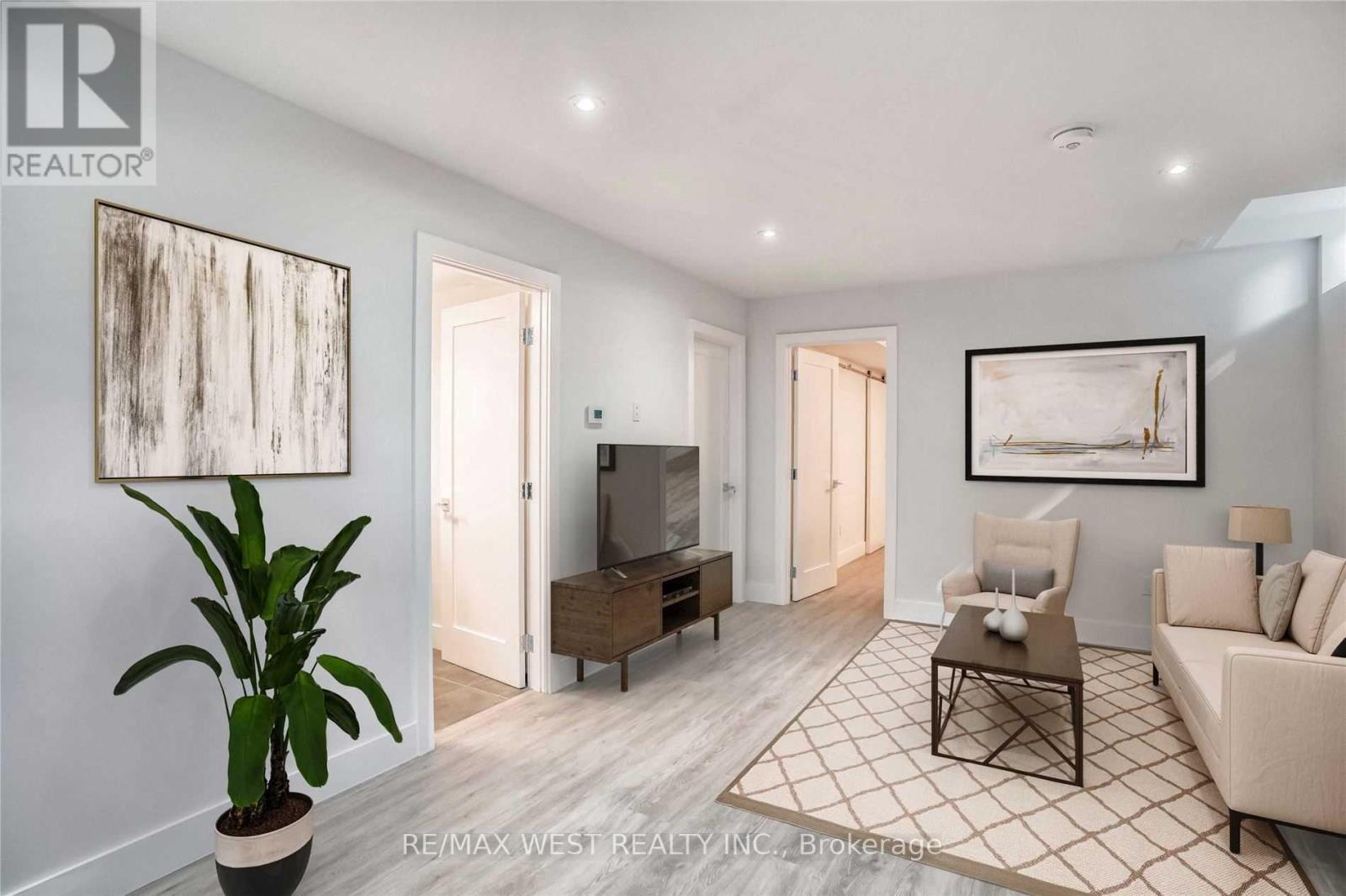 268 STERLING ROAD - 22