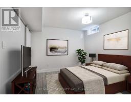 Kitchen - 268 Sterling Road, Toronto, ON M6R2B9 Photo 6