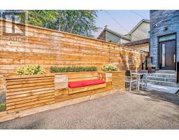 Kitchen - 268 Sterling Road, Toronto, ON M6R2B9 Photo 12