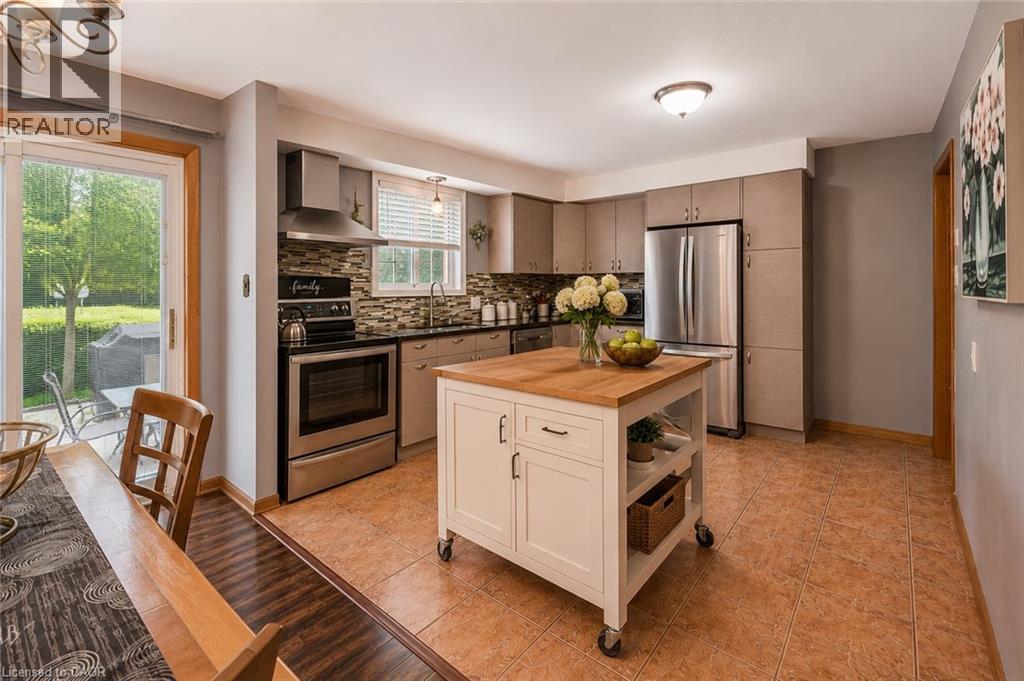 24 DEVONGLEN Court - 13