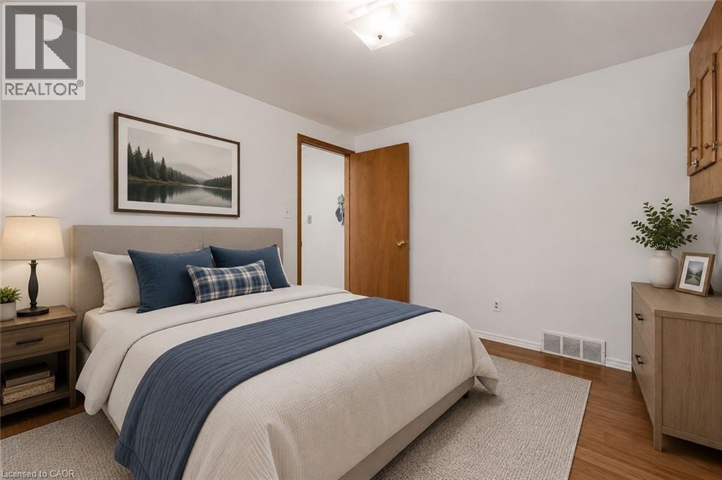 24 DEVONGLEN Court - 26