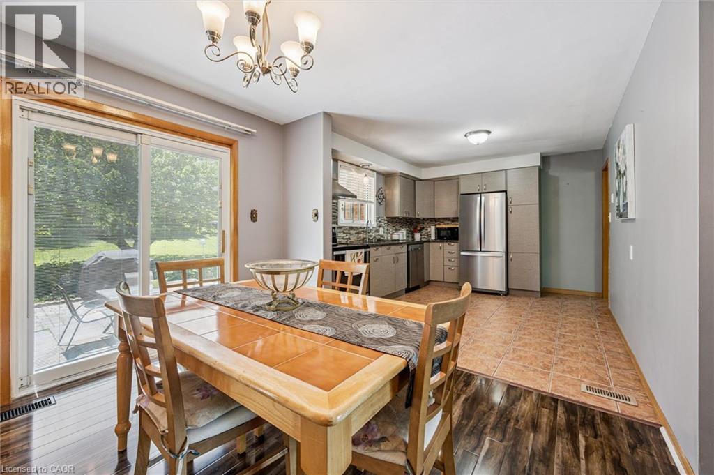 24 DEVONGLEN Court - 12