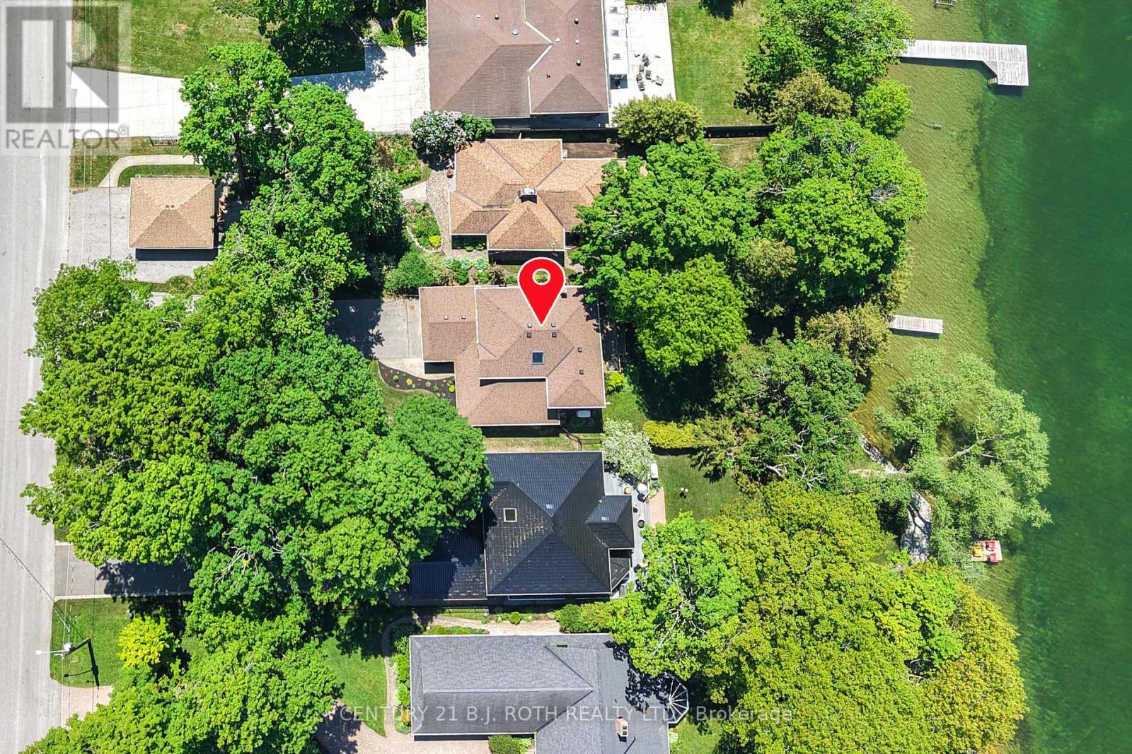 698 BROADVIEW AVENUE - 42