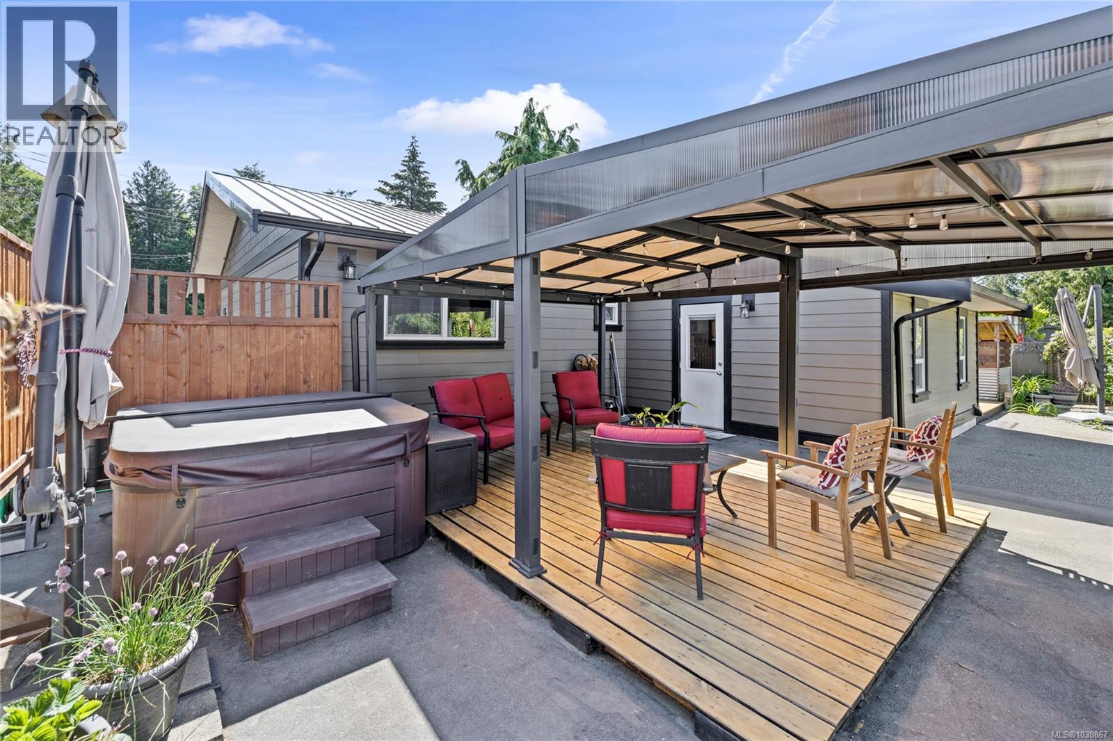 787 Barclay Cres - 40