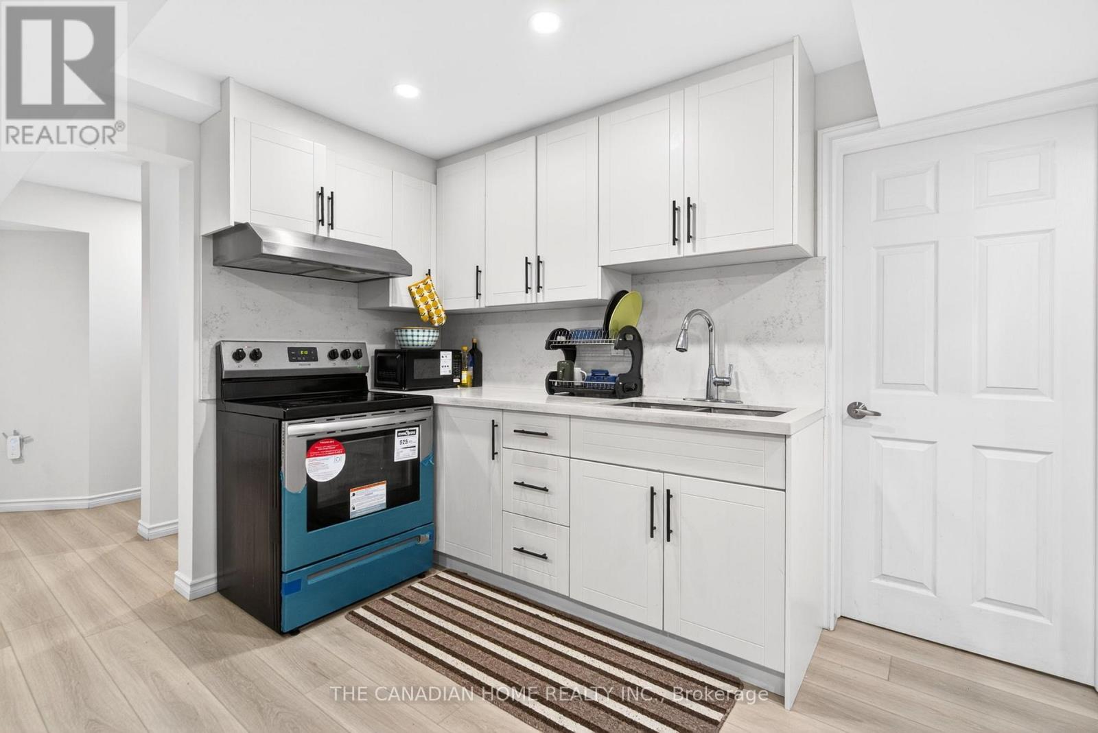 1203 SILVERFOX DRIVE - 31