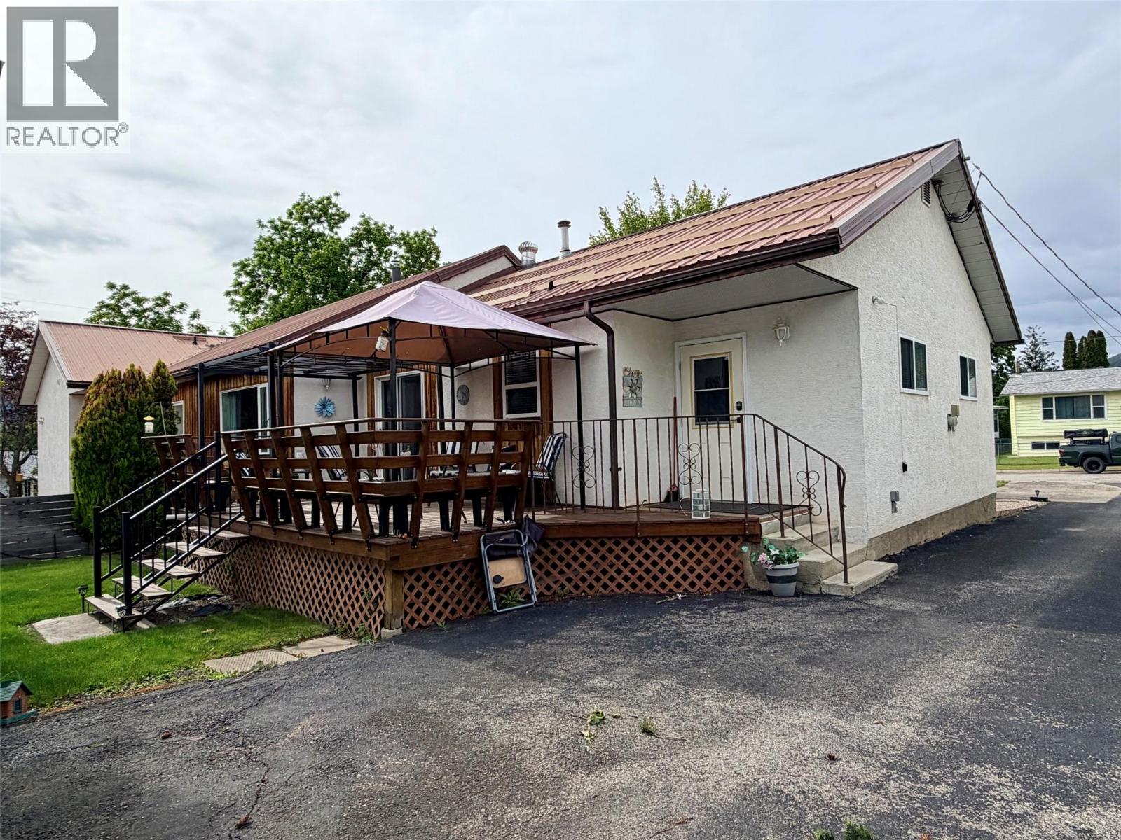 1105 Birch Street - 1