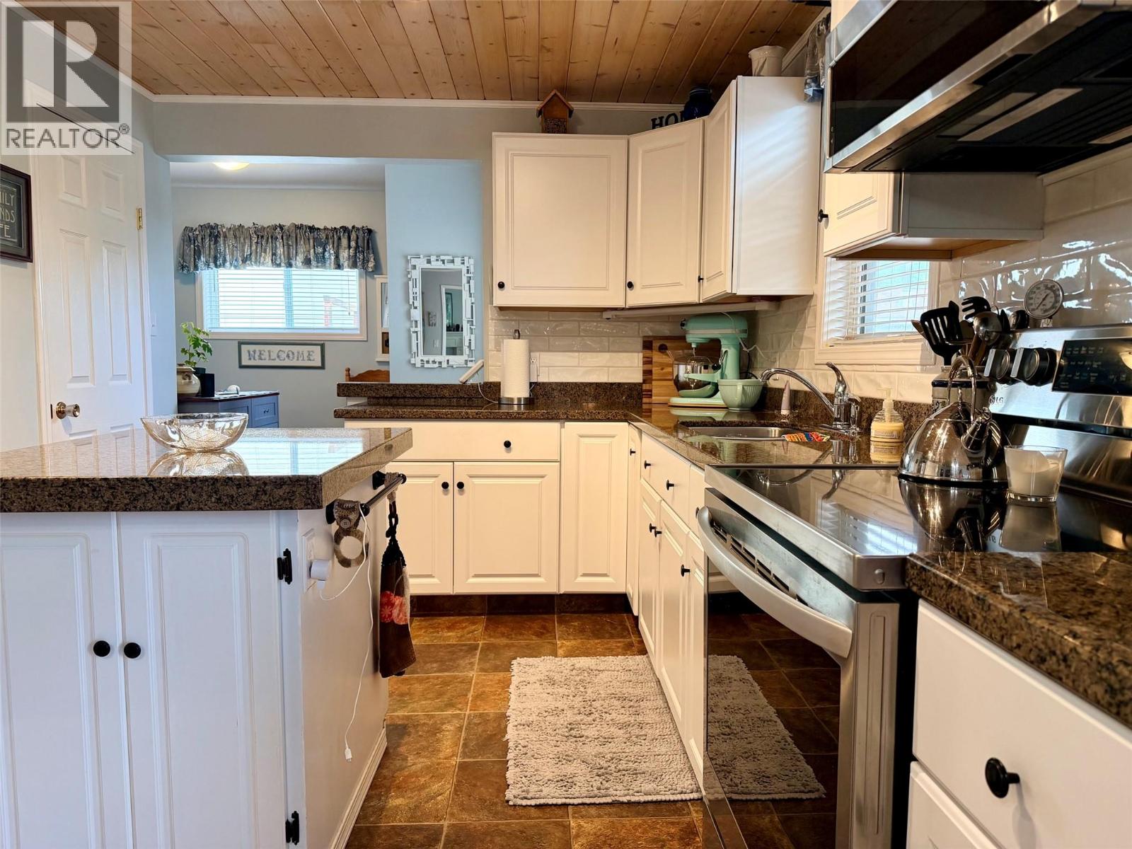 1105 Birch Street - 16