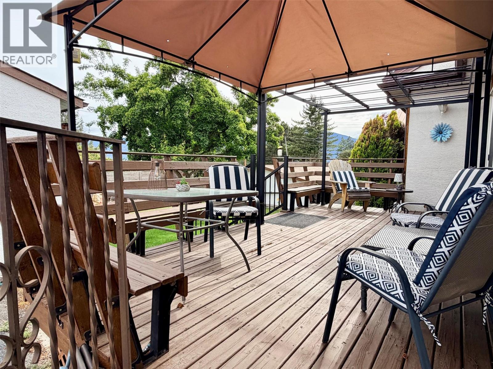 1105 Birch Street - 8