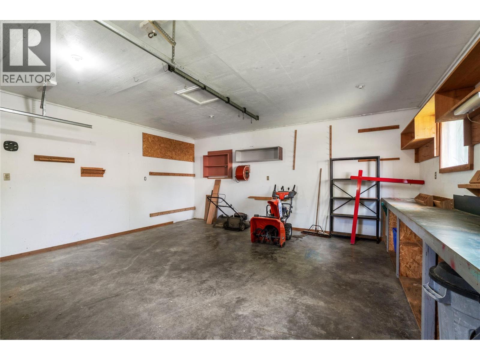  851 26 Street Southeast, Salmon Arm