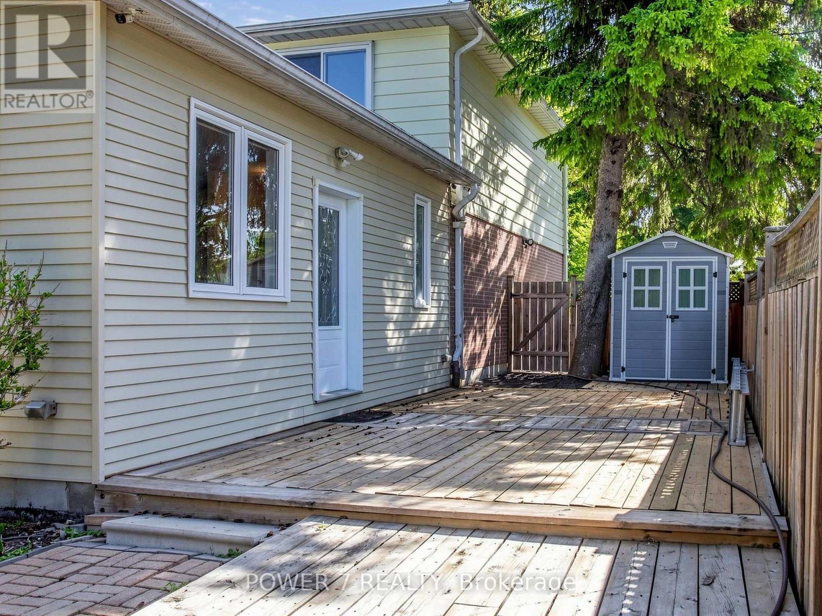 379 HOLLYBERRY TRAIL - 42