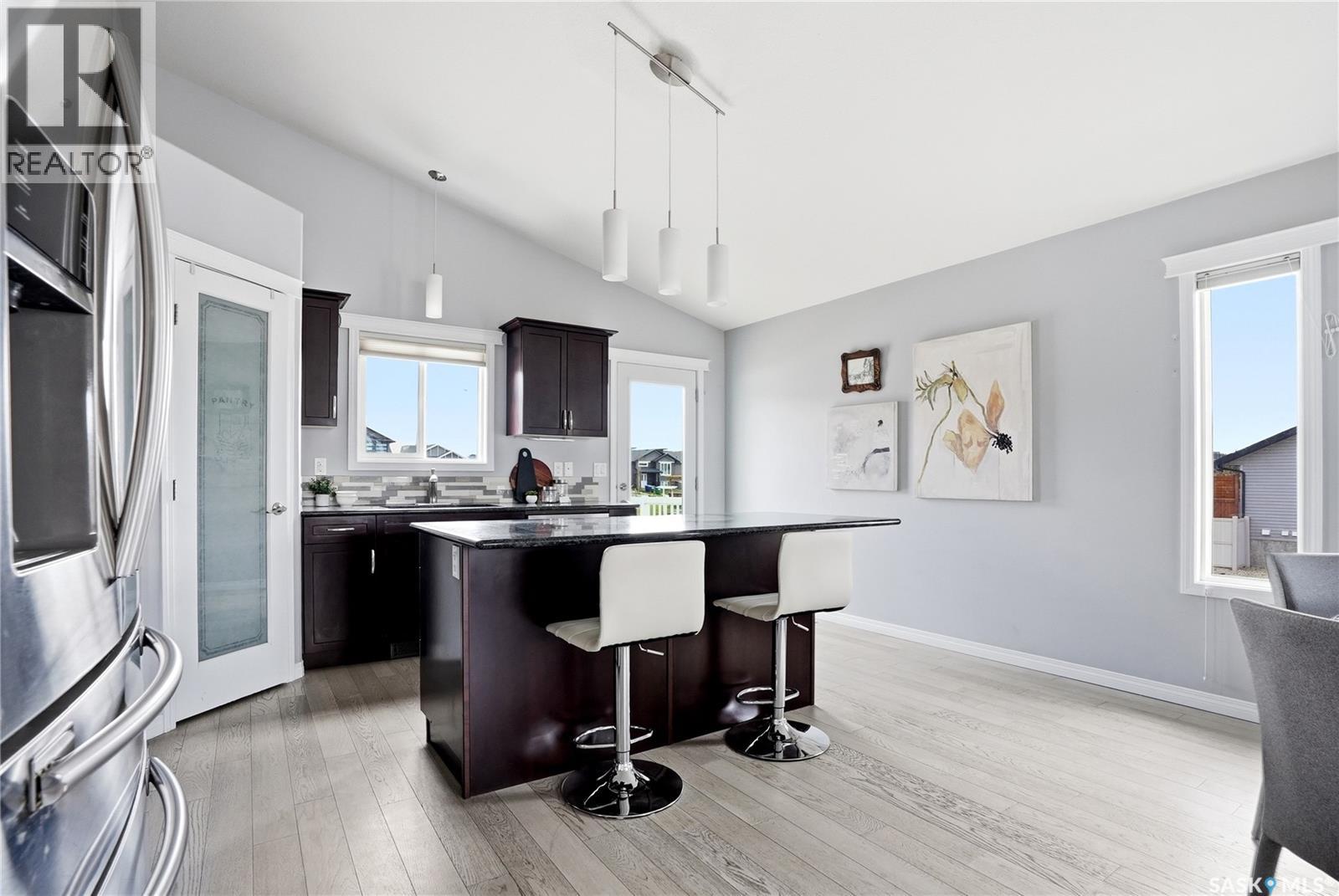 327 Roy CRESCENT - 14