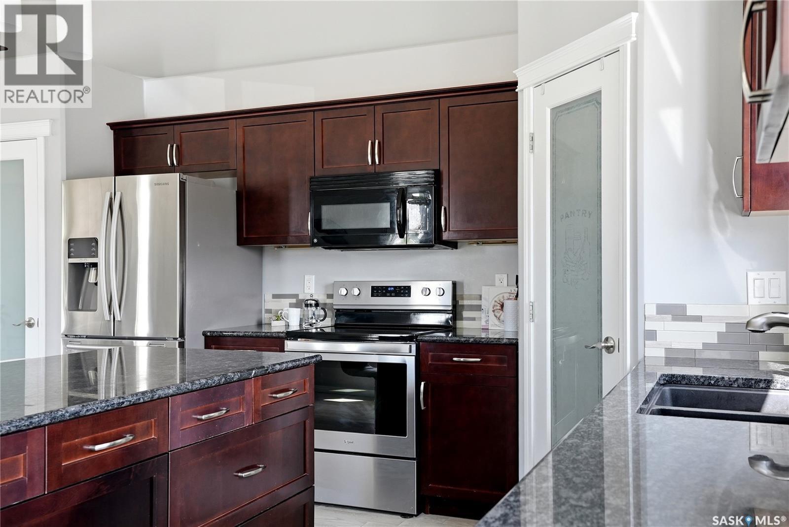 327 Roy CRESCENT - 21