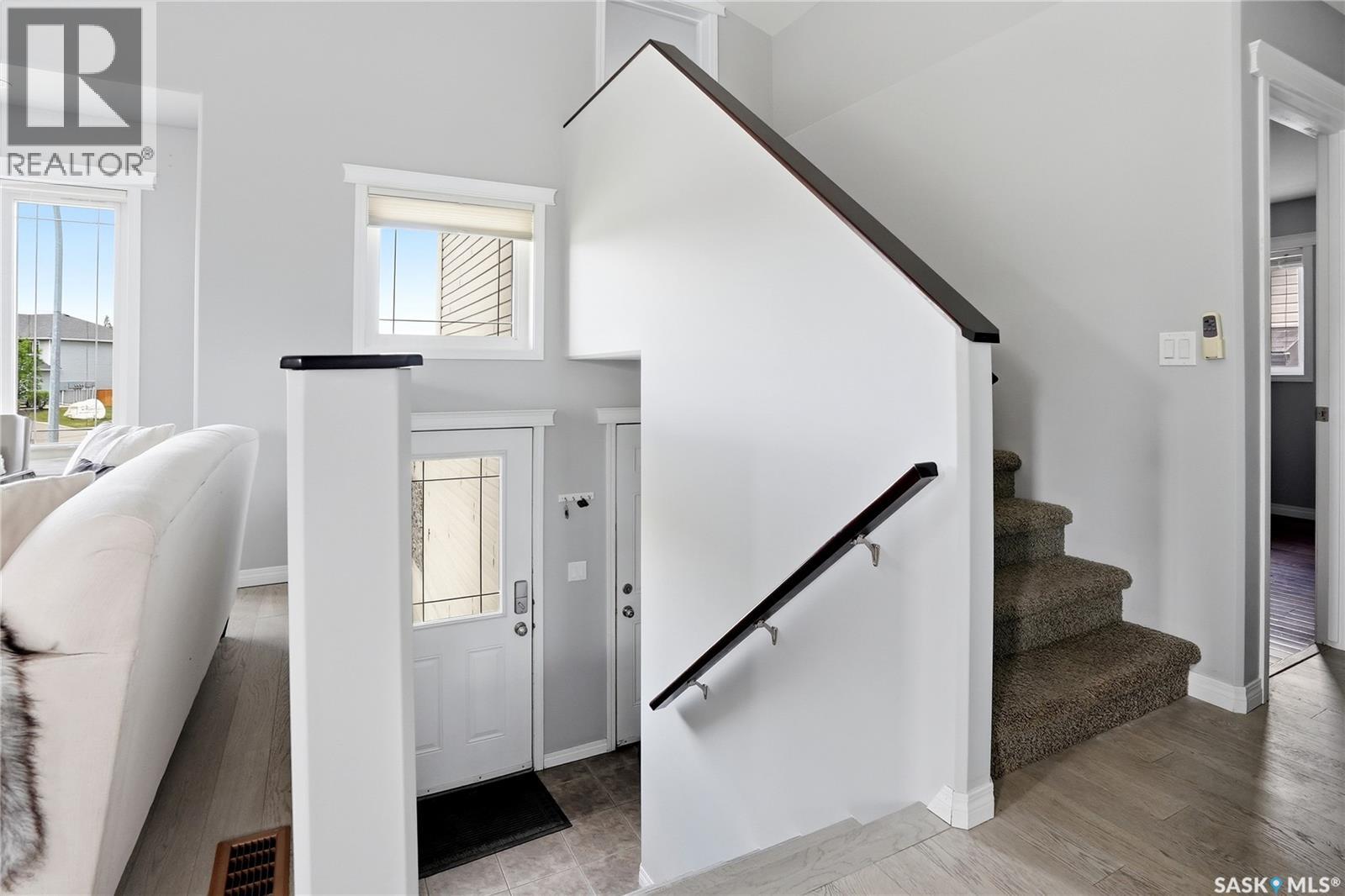 327 Roy CRESCENT - 5