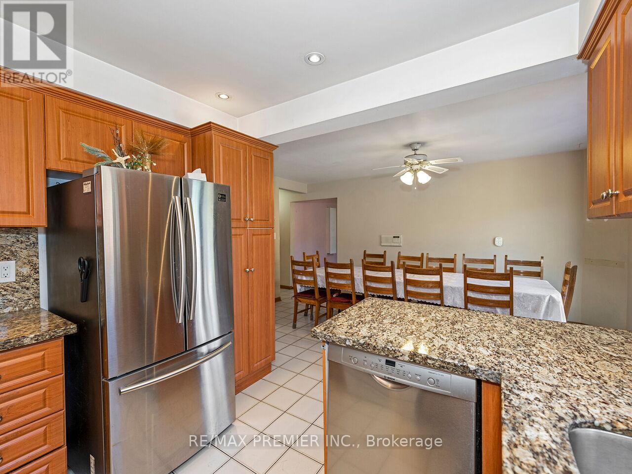 39 BRYDON COURT - 17
