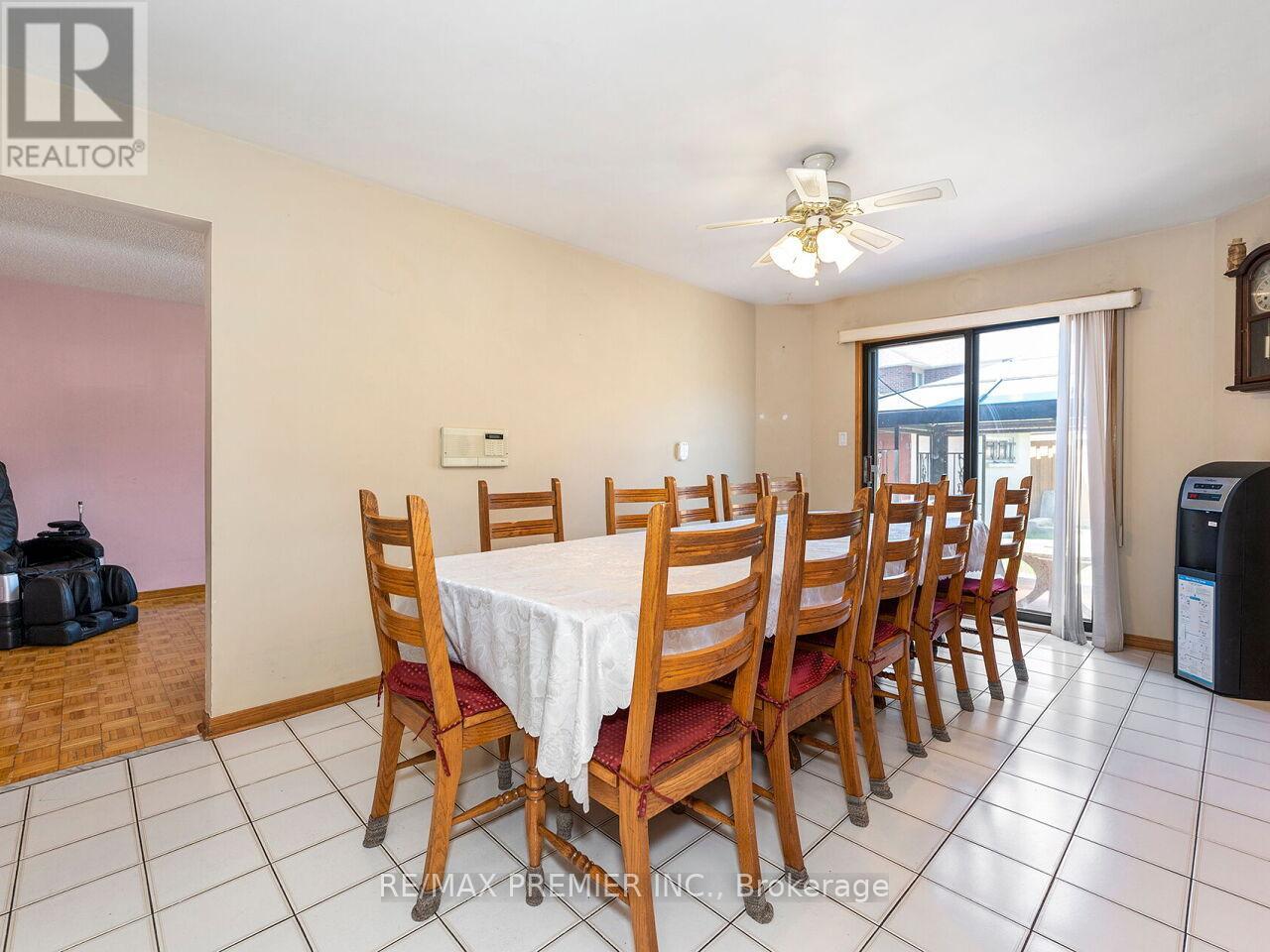 39 BRYDON COURT - 20