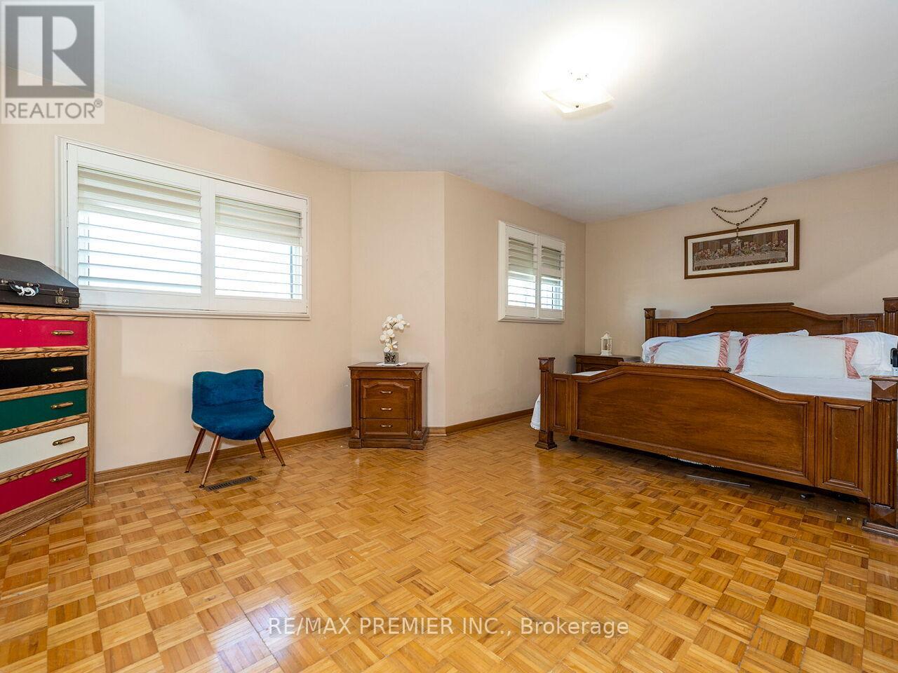 39 BRYDON COURT - 25