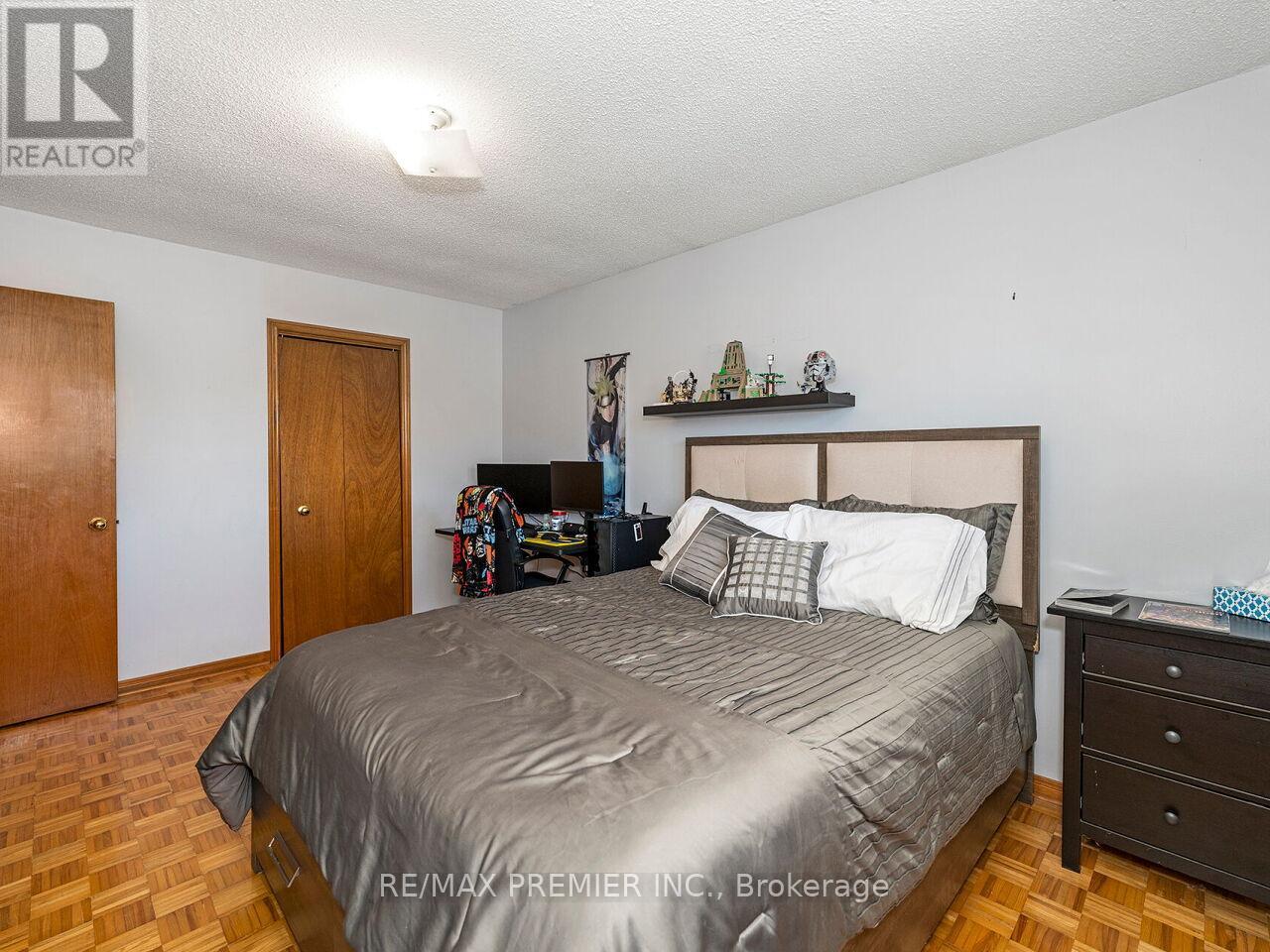 39 BRYDON COURT - 33