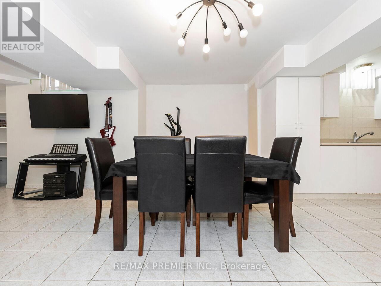 39 BRYDON COURT - 41