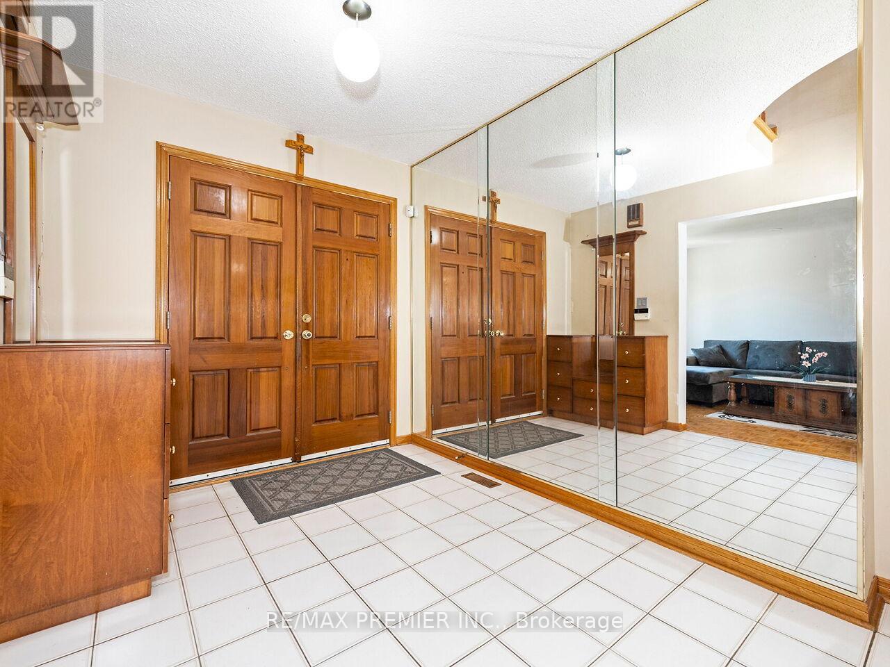 39 BRYDON COURT - 5