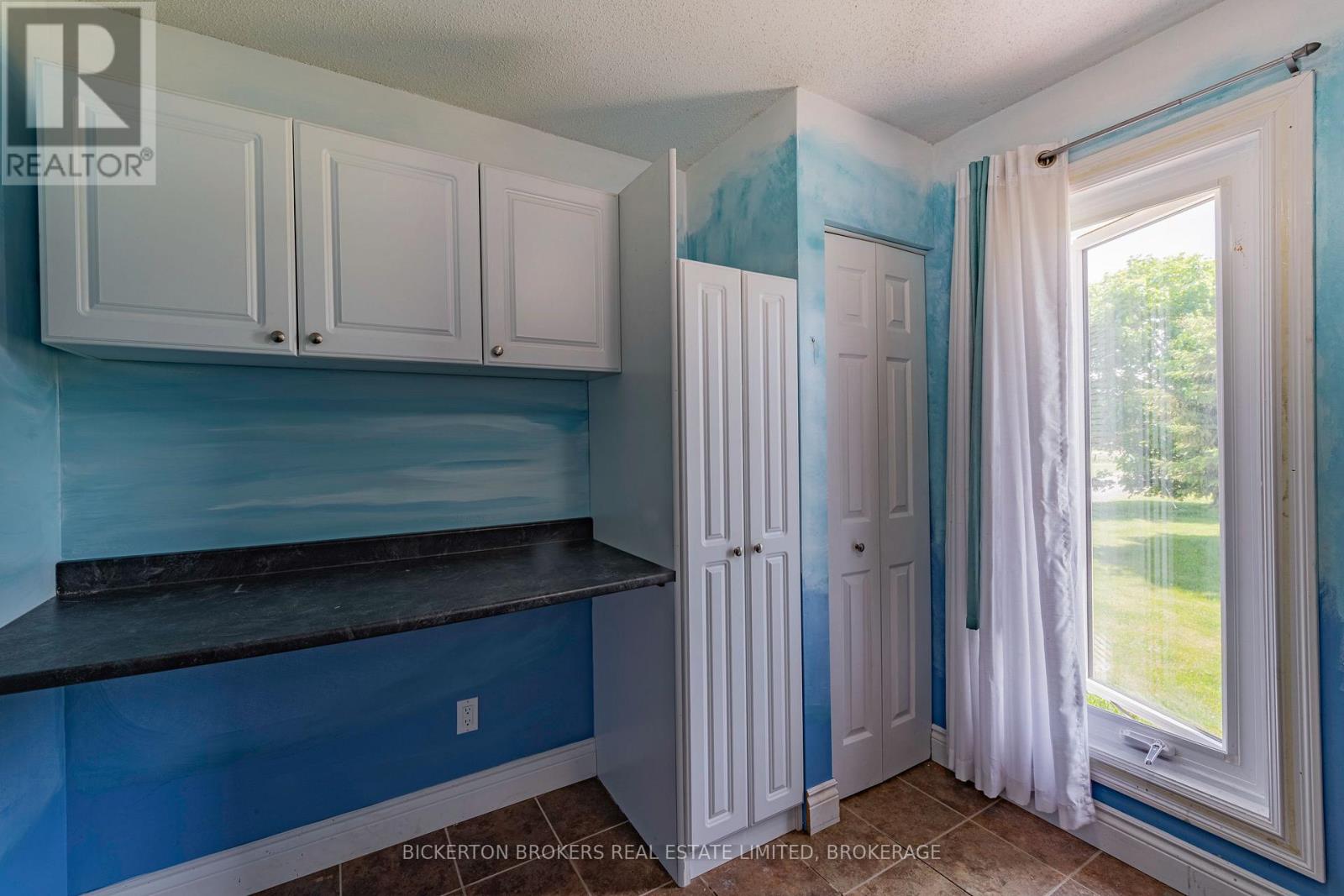 712 HAIG ROAD - 19