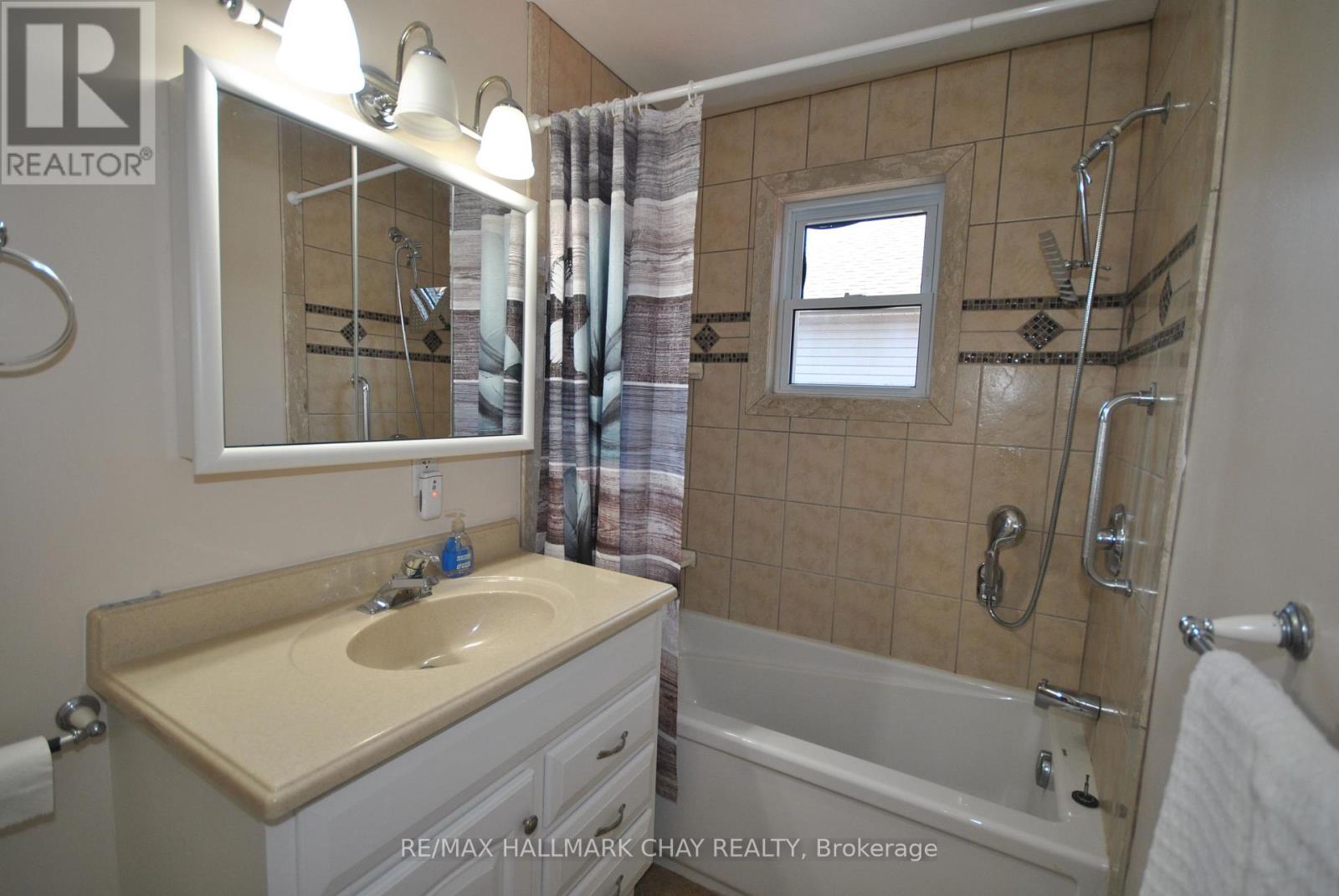 227 DUCKWORTH STREET - 18